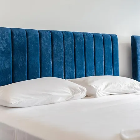 Infinity Beachfront Suites By Premium Selection Дуррес