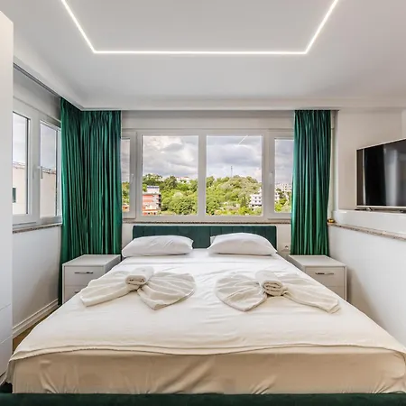 Apartman Infinity Beachfront By Ps *