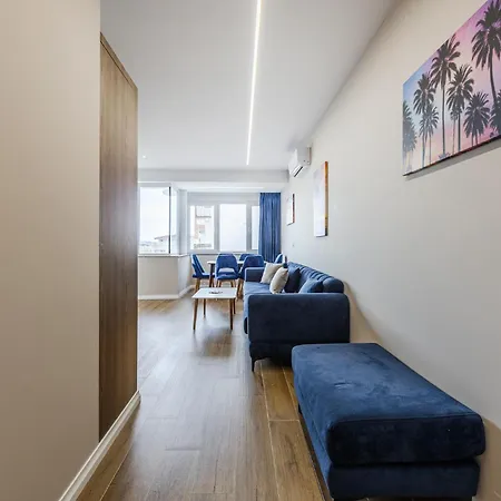 Infinity Beachfront By Ps Apartment *