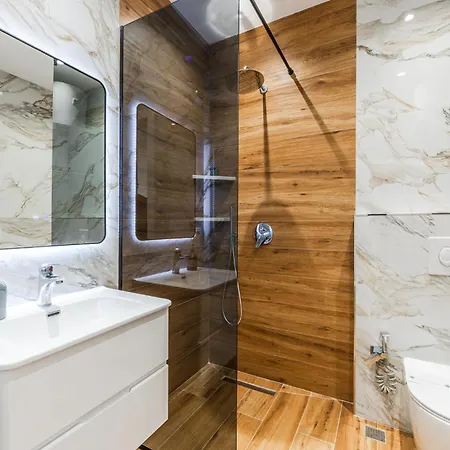 Infinity Beachfront By Ps Appartement