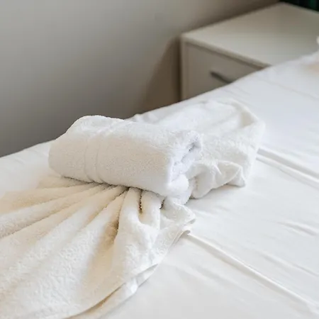 Apartment Infinity Beachfront By Ps Durrës