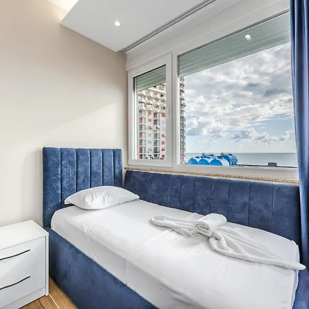 Infinity Beachfront By Ps Apartman Durrës