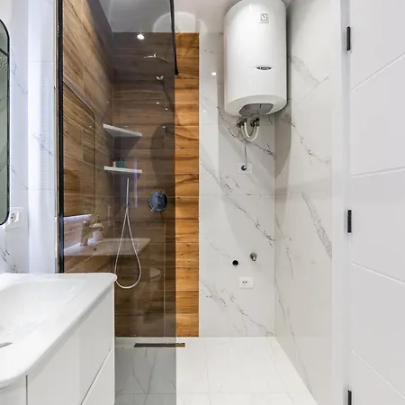 Infinity Beachfront By Ps *