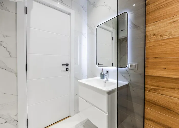 Infinity Beachfront By Ps شقة دراس