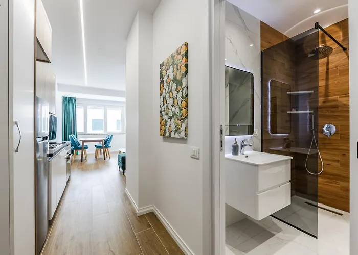 Infinity Beachfront By Ps