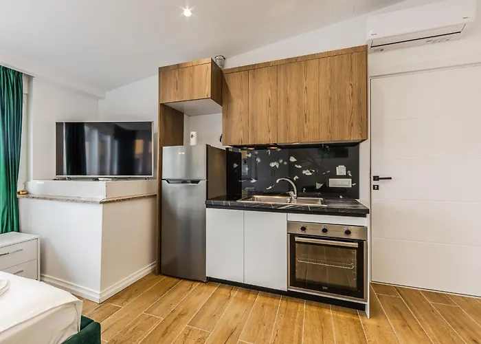 Infinity Beachfront By Ps شقة *